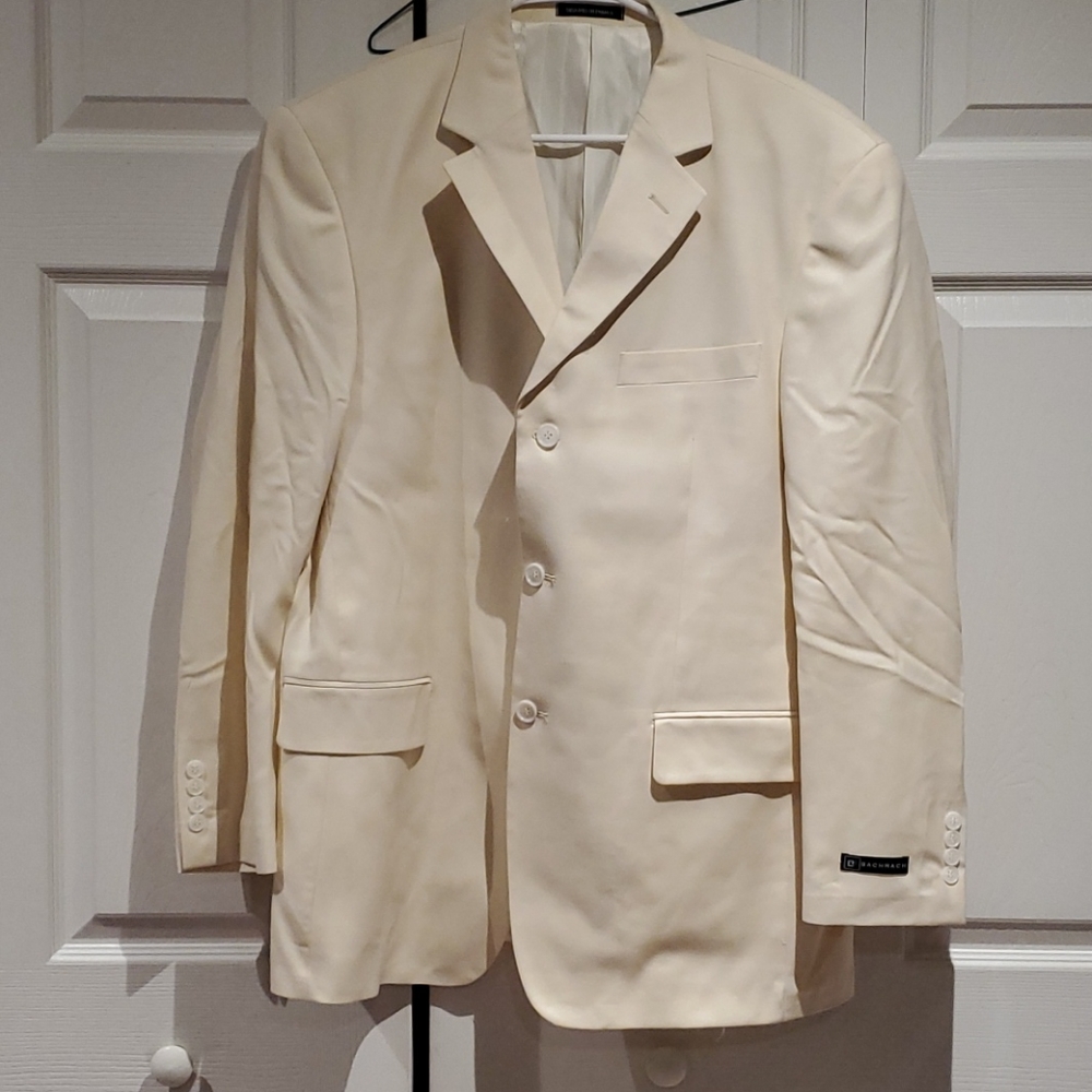NWT Bachrach Cream Wool Cashmere Suit 42R 35W
